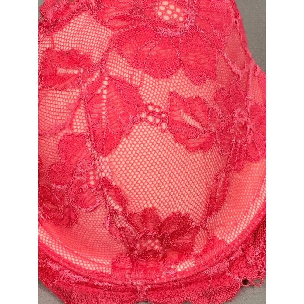 Victoria's‎ Secret Bra Body By Victoria Lined Demi 32DD Laced Bra Bright Pink